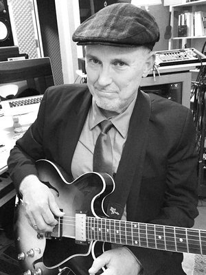 Mitch Watkins, Guitar